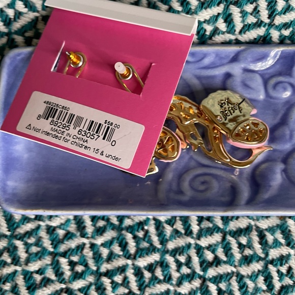 Betsy Johnson mermaid earrings in pink - Picture 6 of 6